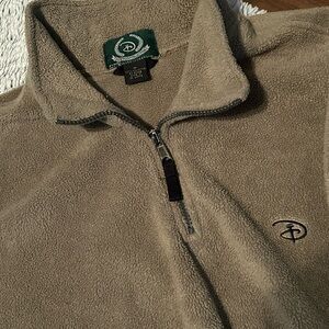 Disney Golf women’s cozy fleece in olive green excellent condition size Medium